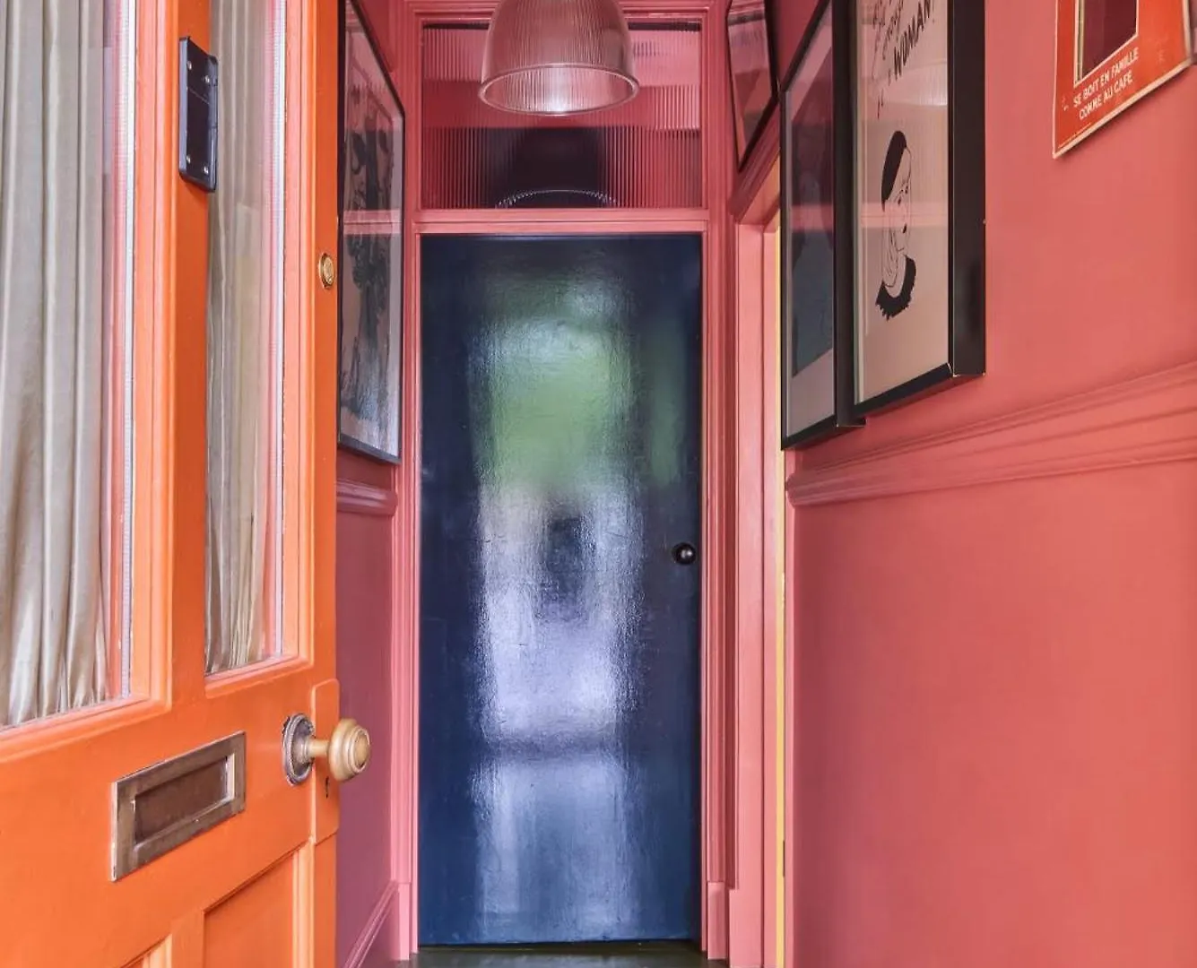 East London Apartment 0*,  영국
